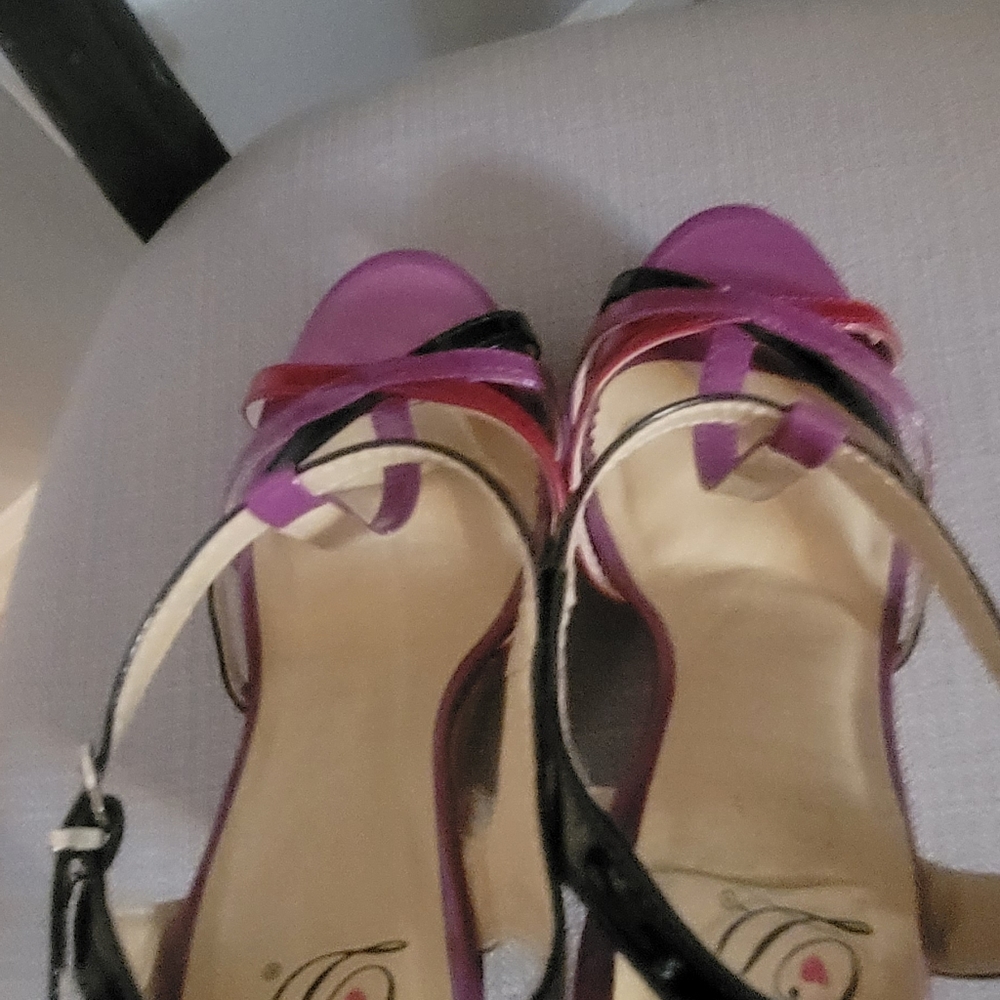 NWOT Ladies patent and cork heels - Picture 2 of 4
